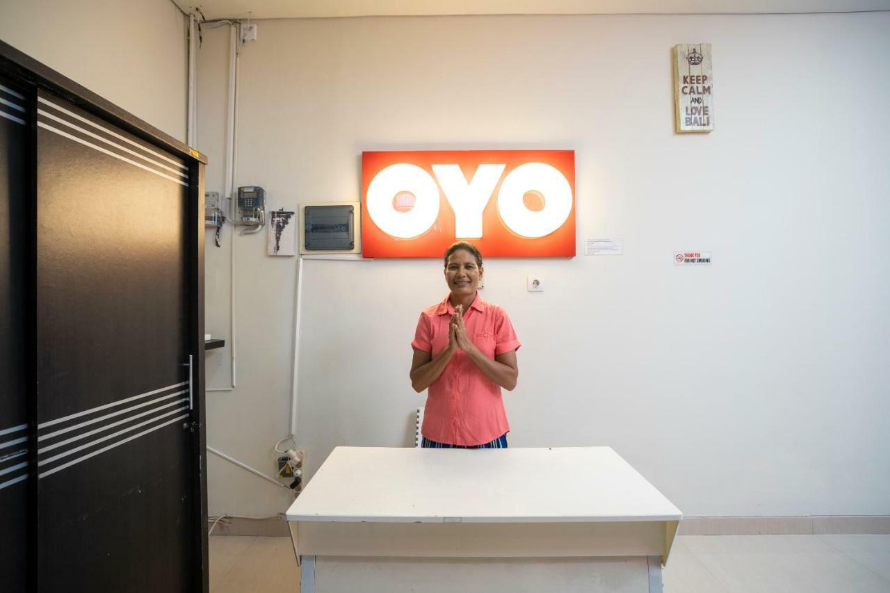 Oyo 697 Olivia Inn Denpasar Legian  Exterior photo